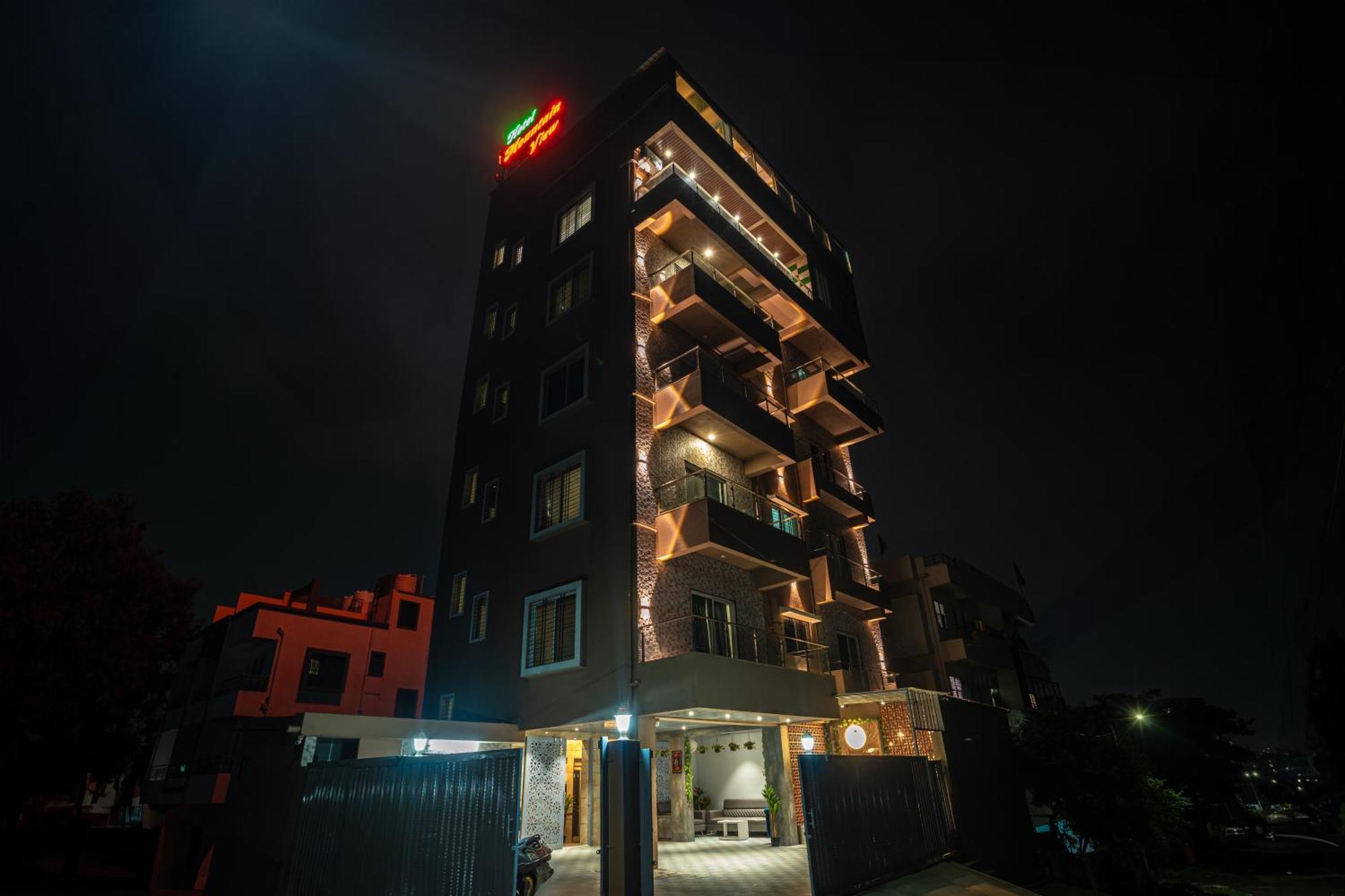 Hotel Mountain View Nászik Kültér fotó